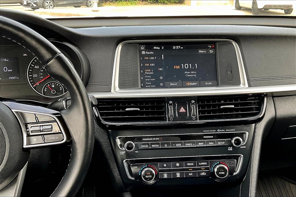 Thumbnail: 2020 Kia Optima - 15