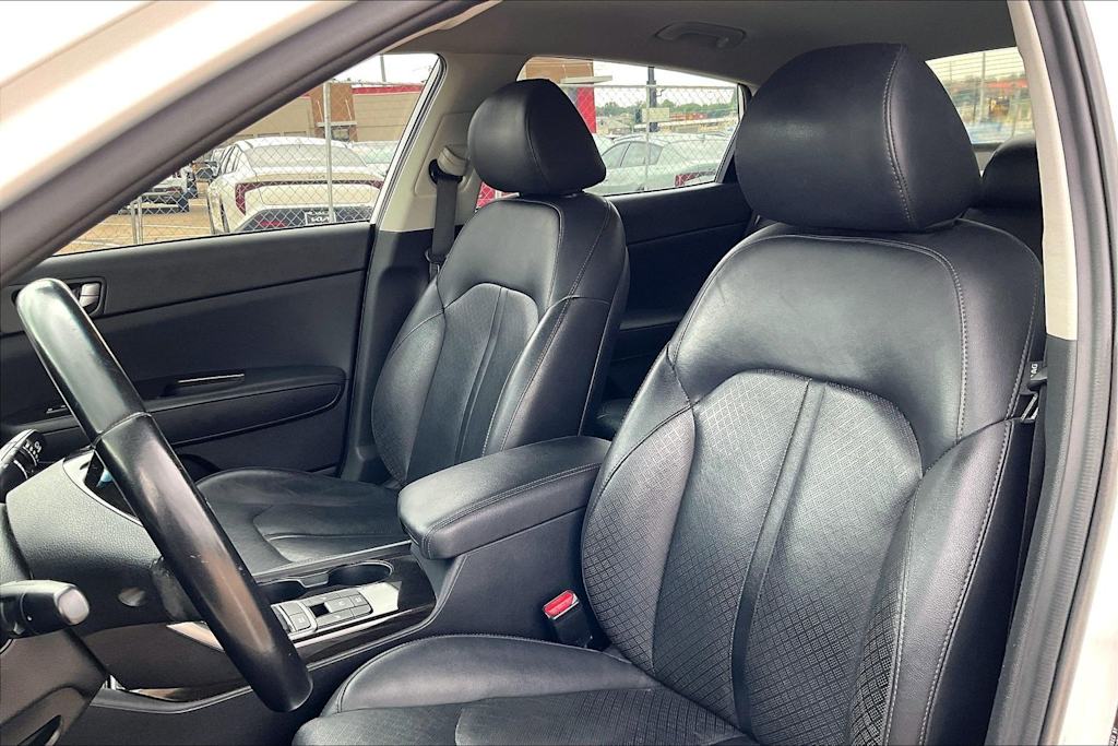 Thumbnail: 2019 Kia Optima - 10