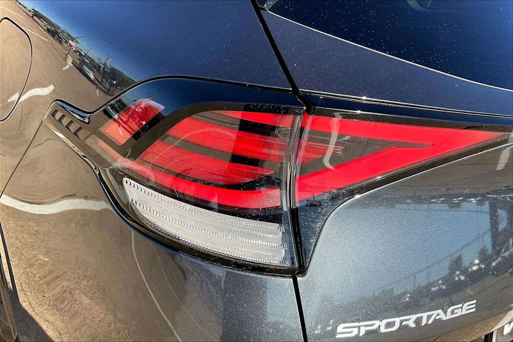 Thumbnail: 2023 Kia Sportage - 30