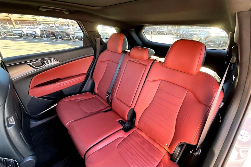 Thumbnail: 2024 Kia Sportage - 12