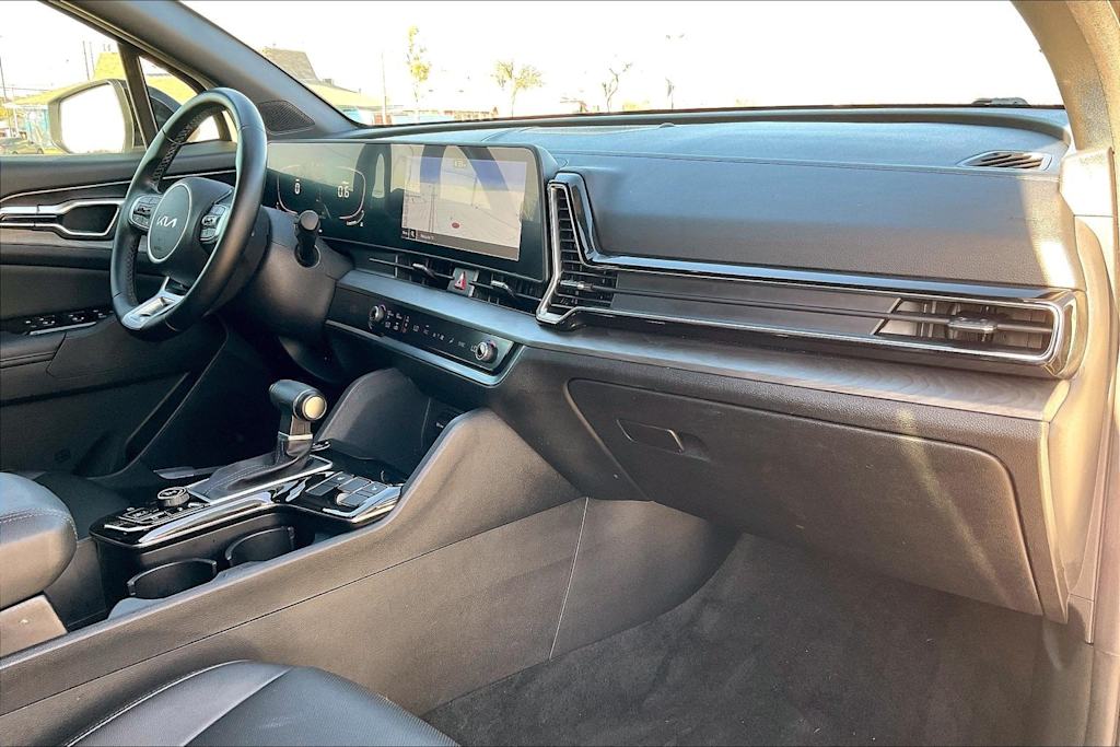 Thumbnail: 2023 Kia Sportage - 13