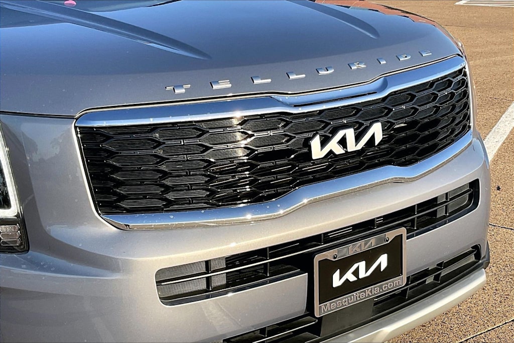 Thumbnail: 2022 Kia Telluride - 30