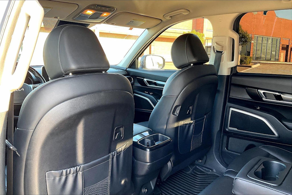 Thumbnail: 2022 Kia Telluride - 12