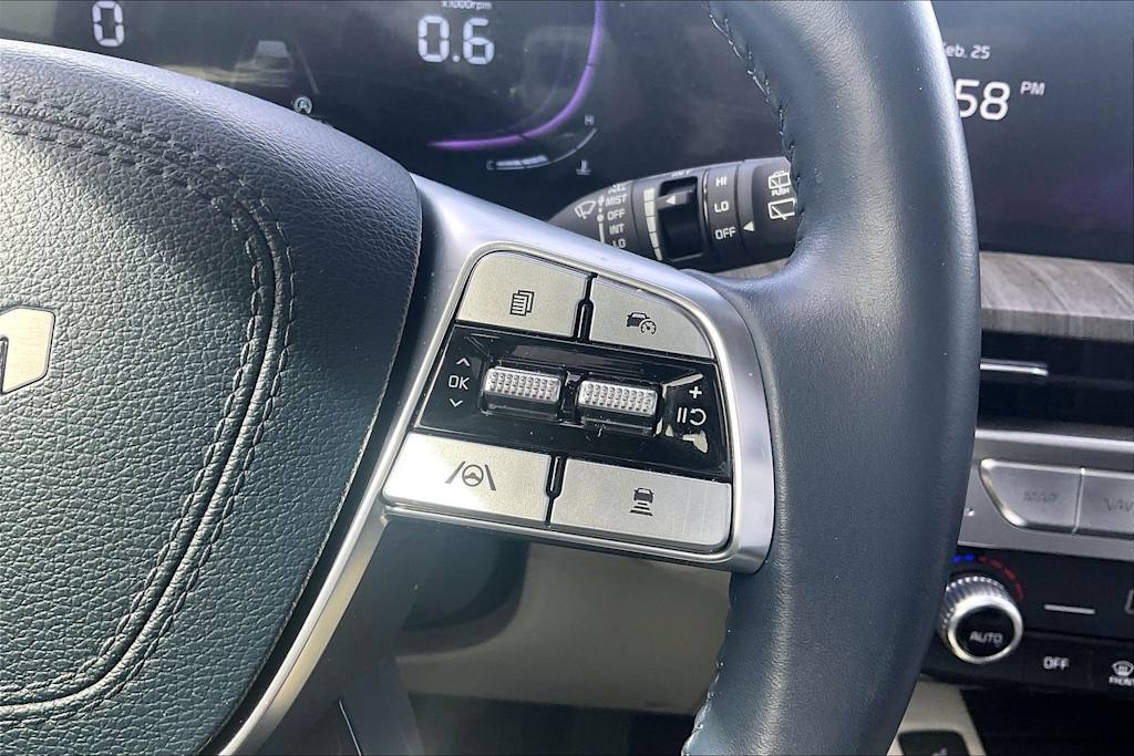 Thumbnail: 2025 Kia Telluride - 24