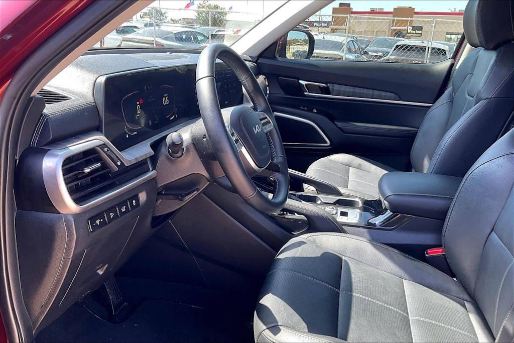 Thumbnail: 2024 Kia Telluride - 10