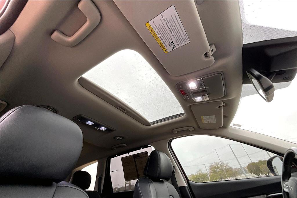 Thumbnail: 2023 Kia Telluride - 29