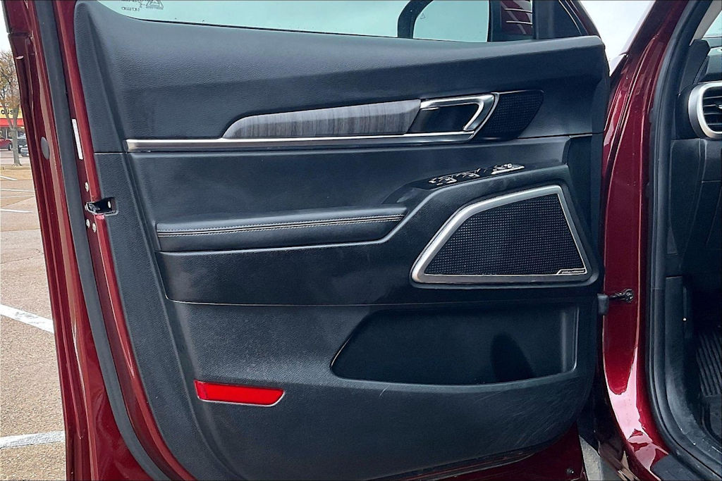 Thumbnail: 2023 Kia Telluride - 27