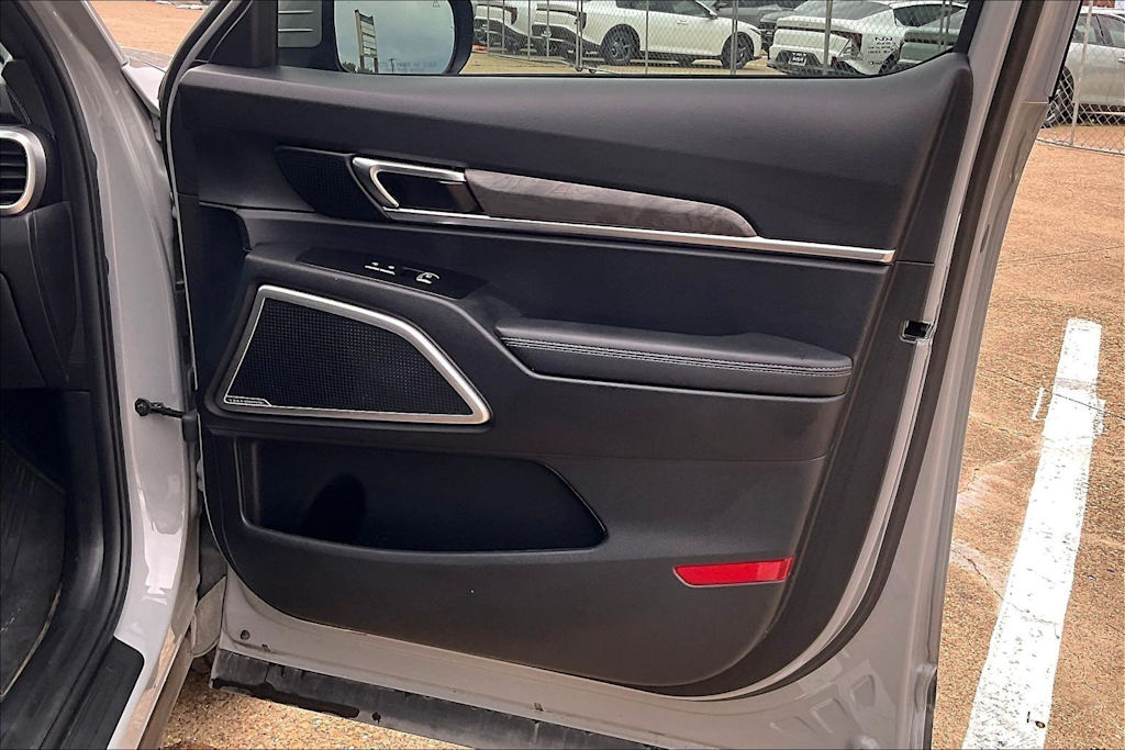 Thumbnail: 2024 Kia Telluride - 28