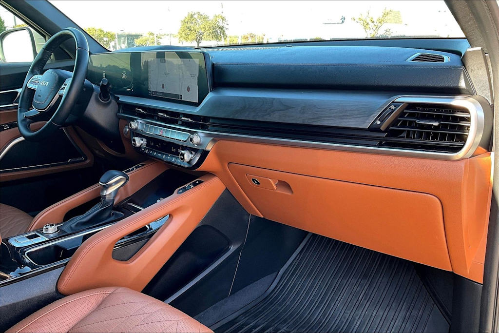 Thumbnail: 2025 Kia Telluride - 24