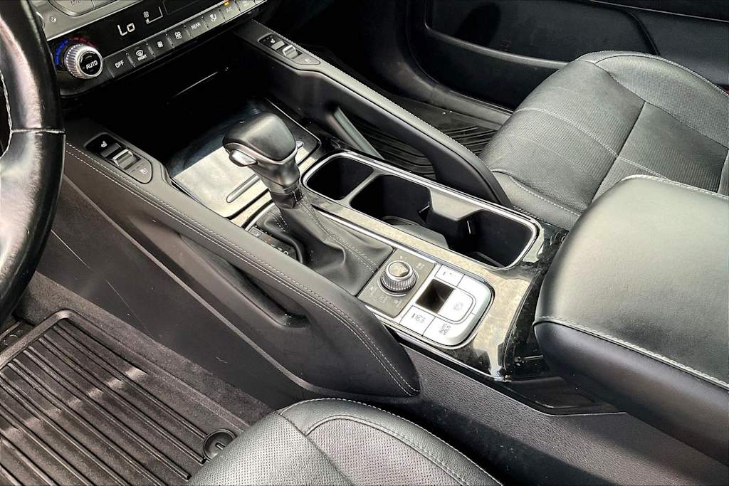 Thumbnail: 2022 Kia Telluride - 16