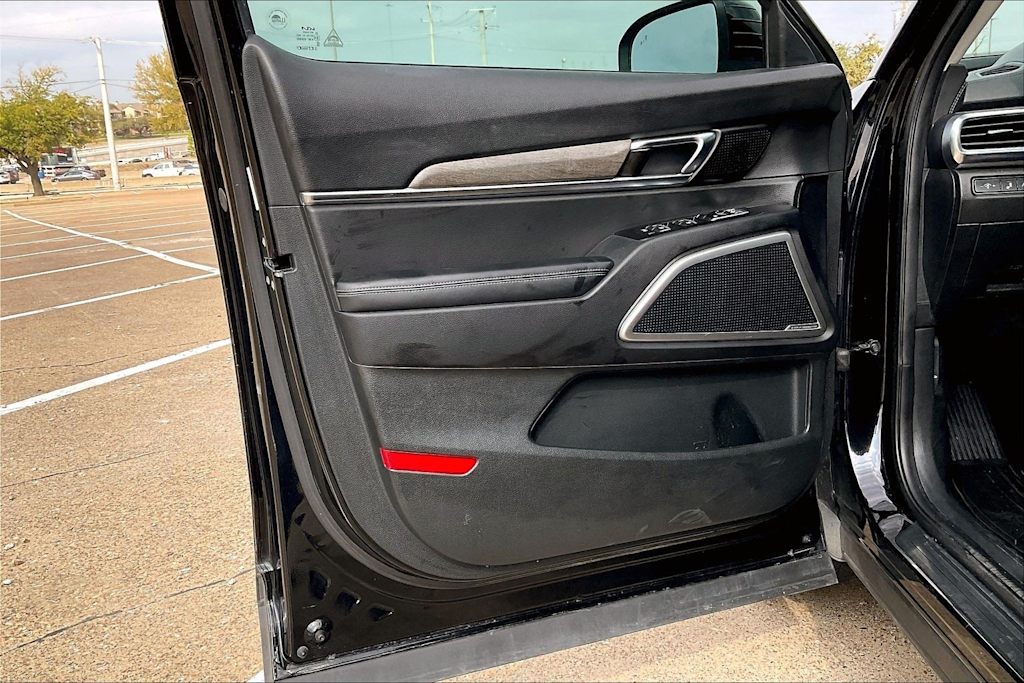 Thumbnail: 2022 Kia Telluride - 27