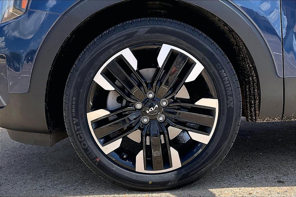 Thumbnail: 2023 Kia Telluride - 7