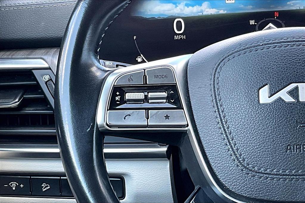 Thumbnail: 2023 Kia Telluride - 22