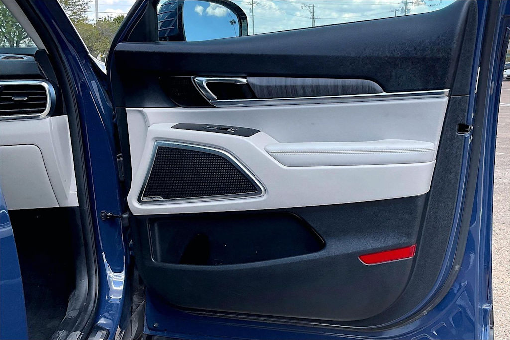 Thumbnail: 2023 Kia Telluride - 26