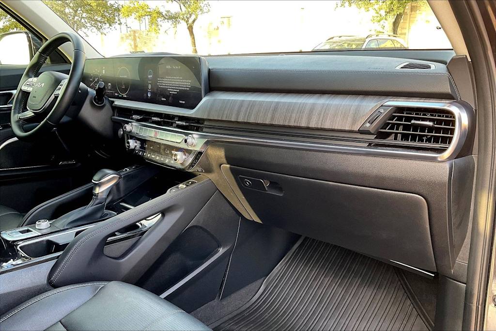 Thumbnail: 2024 Kia Telluride - 15