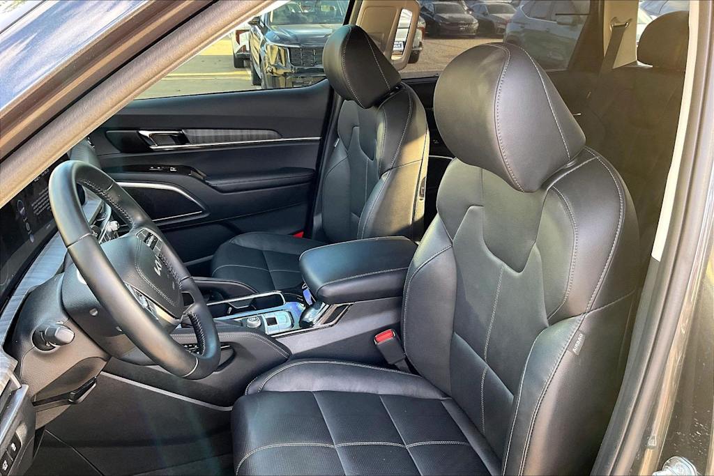 Thumbnail: 2024 Kia Telluride - 11