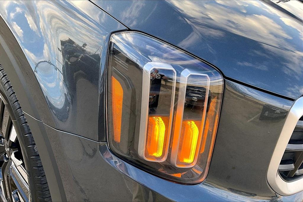 Thumbnail: 2024 Kia Telluride - 31