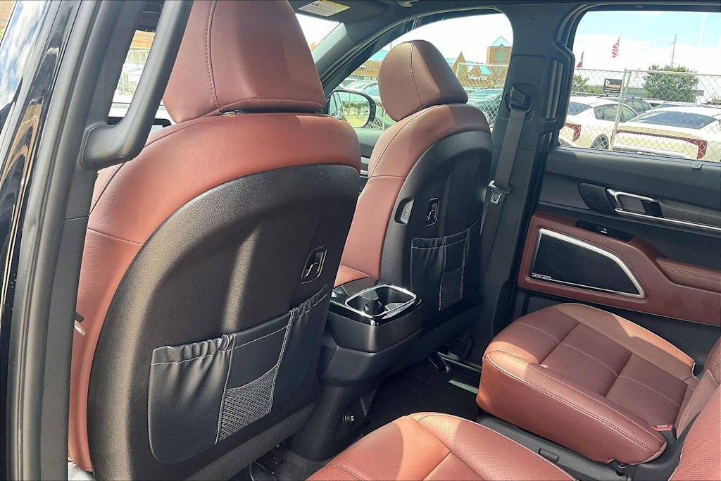 Thumbnail: 2024 Kia Telluride - 11