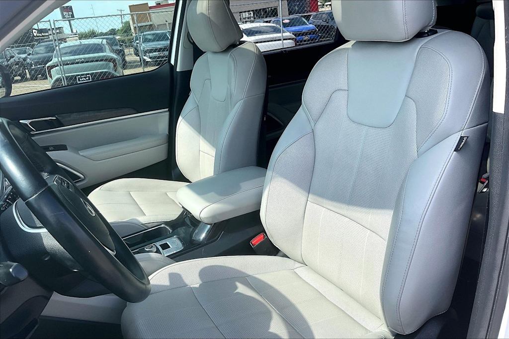 Thumbnail: 2021 Kia Telluride - 10
