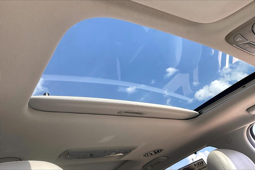 Thumbnail: 2021 Kia Telluride - 29
