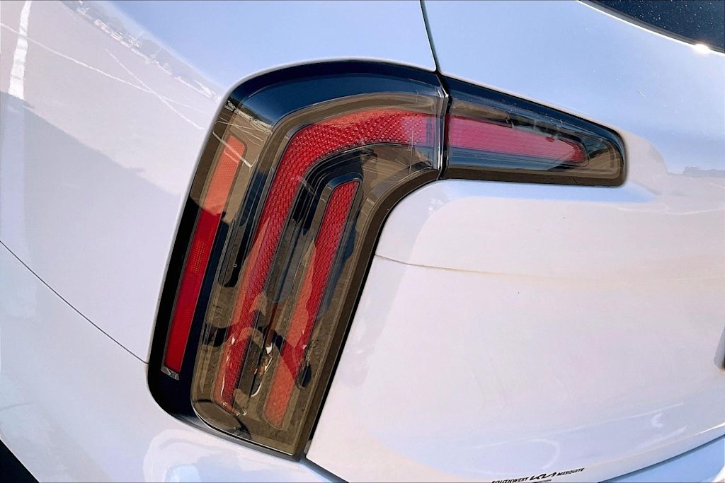 Thumbnail: 2024 Kia Telluride - 31