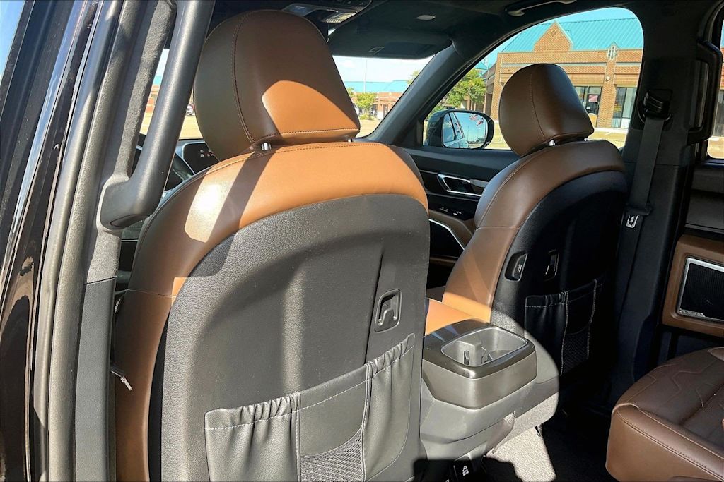 Thumbnail: 2021 Kia Telluride - 12