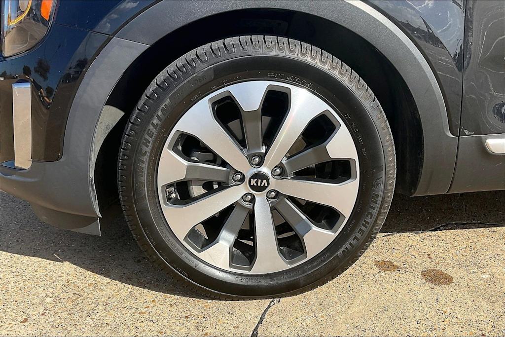 Thumbnail: 2021 Kia Telluride - 8
