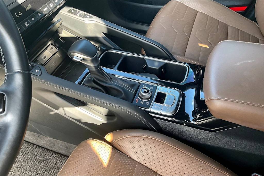 Thumbnail: 2021 Kia Telluride - 15