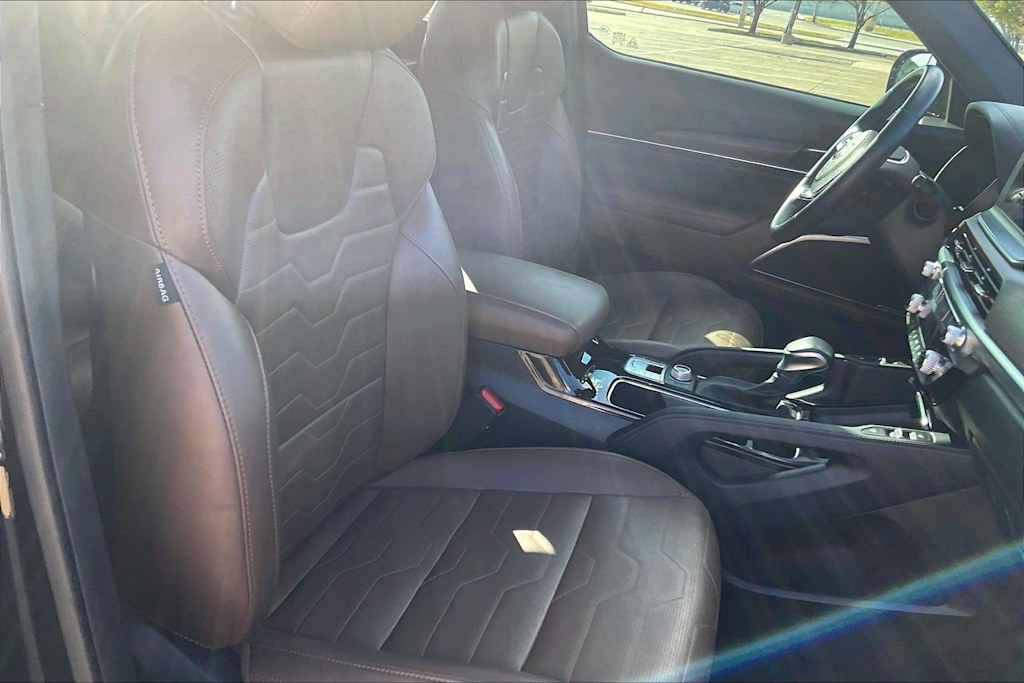 Thumbnail: 2021 Kia Telluride - 19