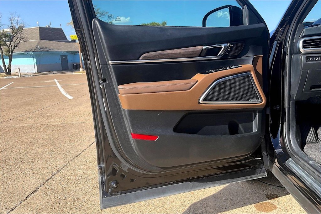 Thumbnail: 2021 Kia Telluride - 26