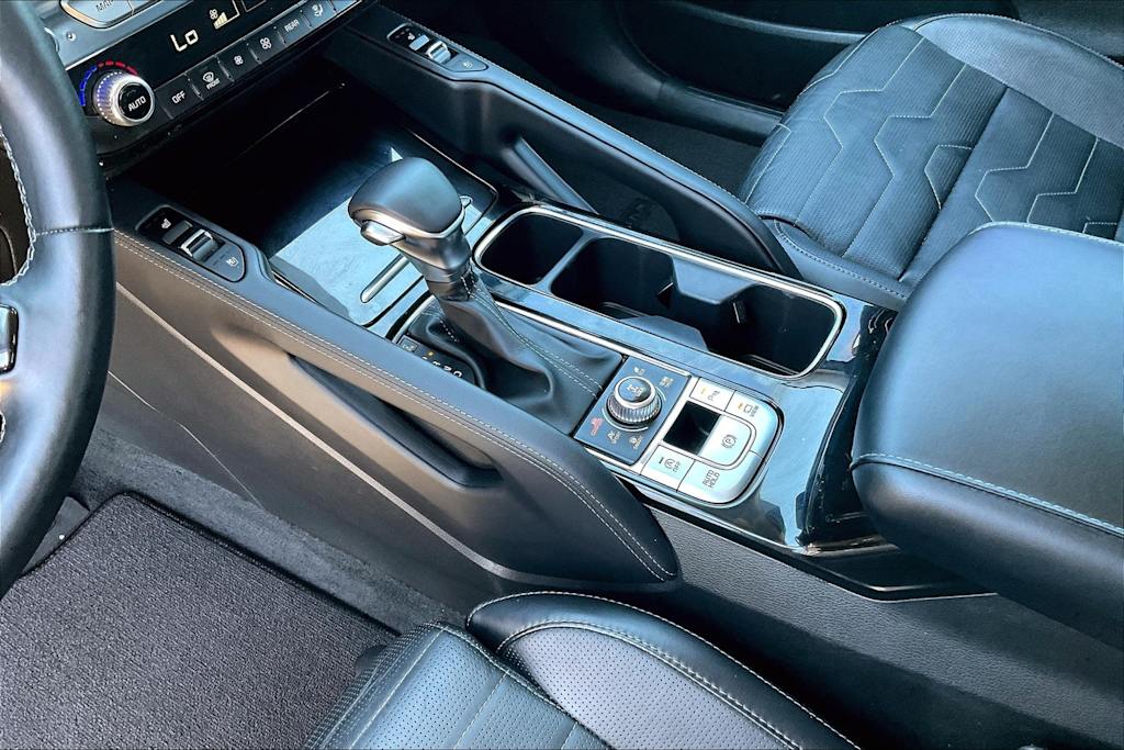 Thumbnail: 2022 Kia Telluride - 17