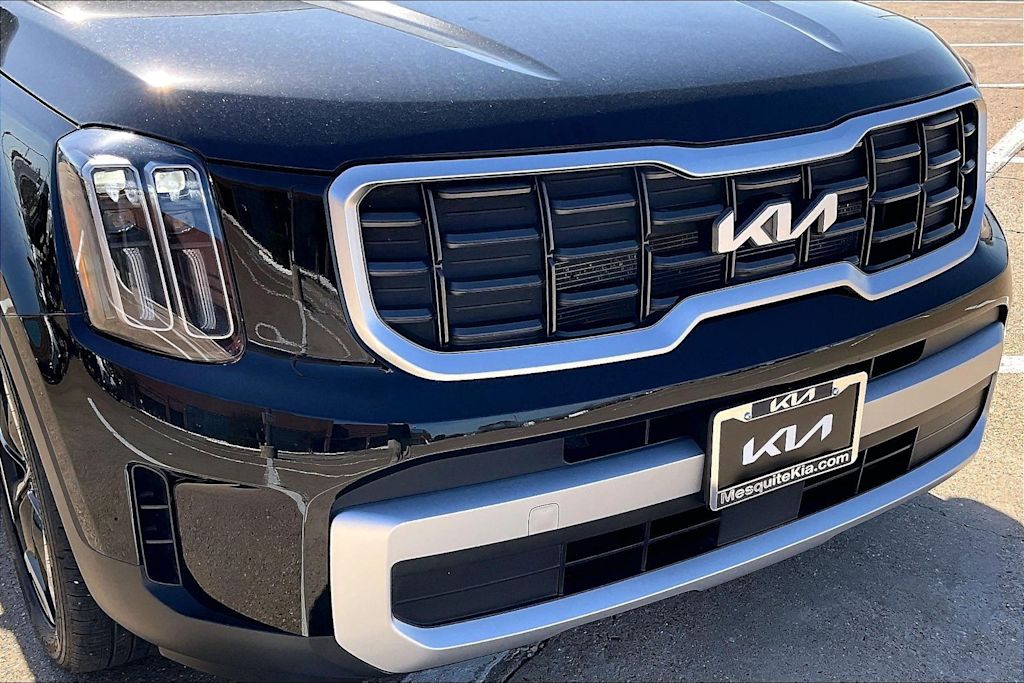 Thumbnail: 2025 Kia Telluride - 32