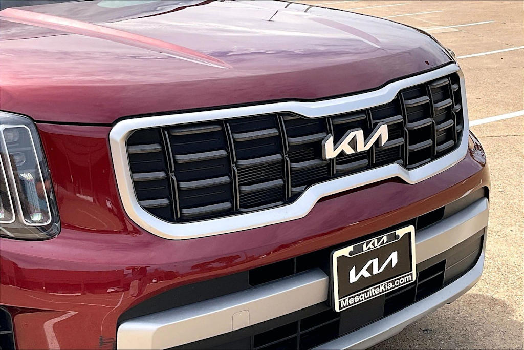 Thumbnail: 2023 Kia Telluride - 32