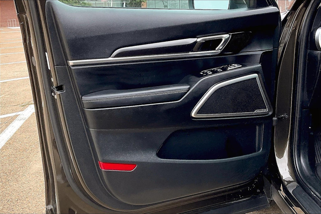 Thumbnail: 2023 Kia Telluride - 27