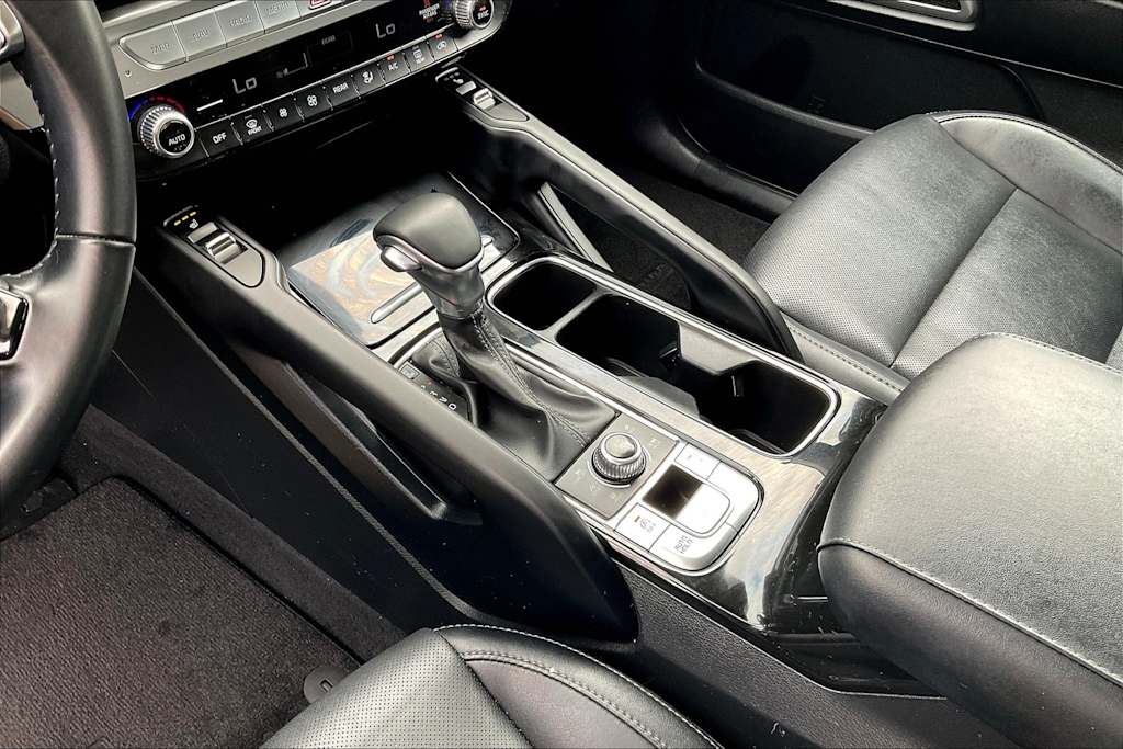 Thumbnail: 2023 Kia Telluride - 17