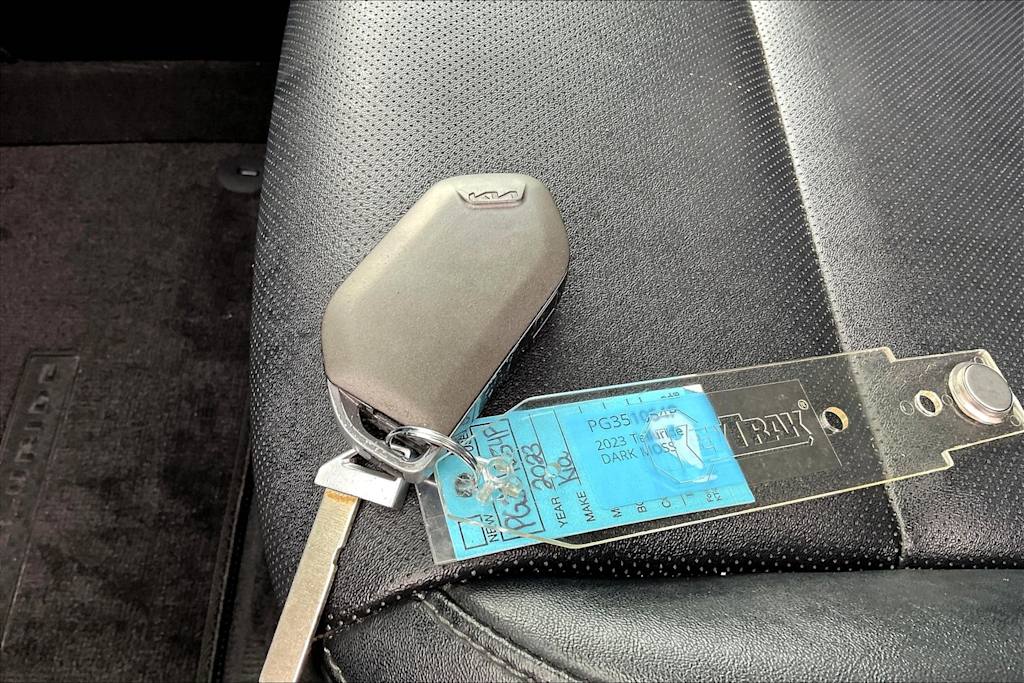 Thumbnail: 2023 Kia Telluride - 20