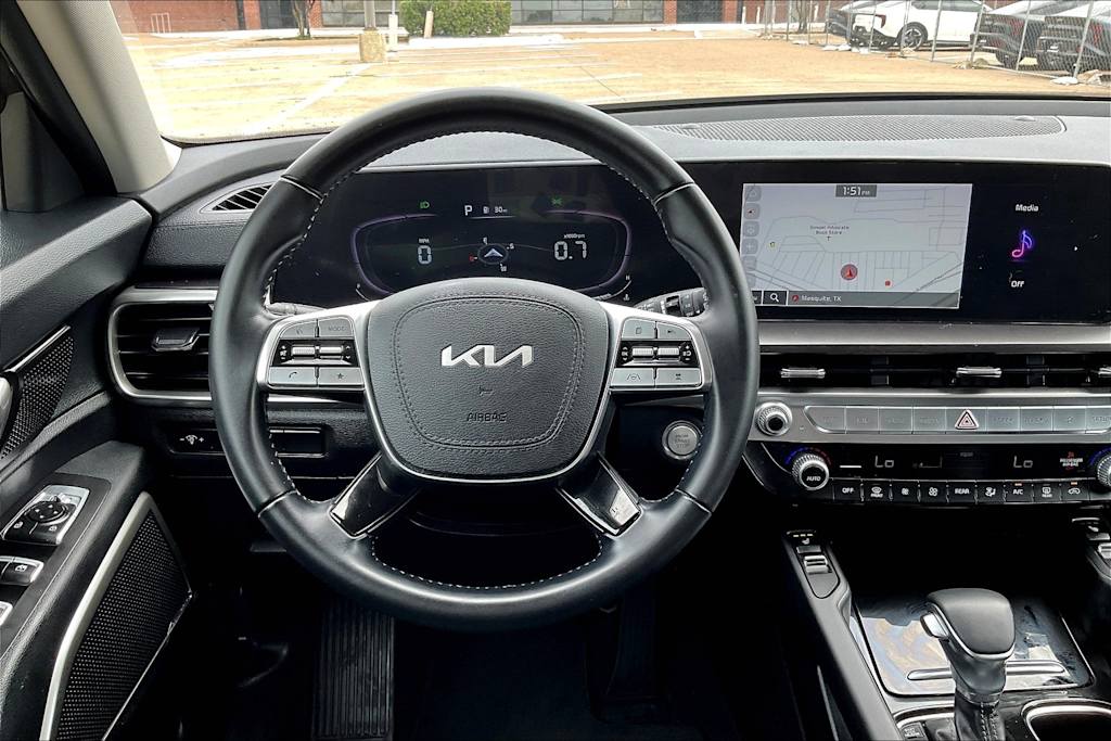 Thumbnail: 2023 Kia Telluride - 14