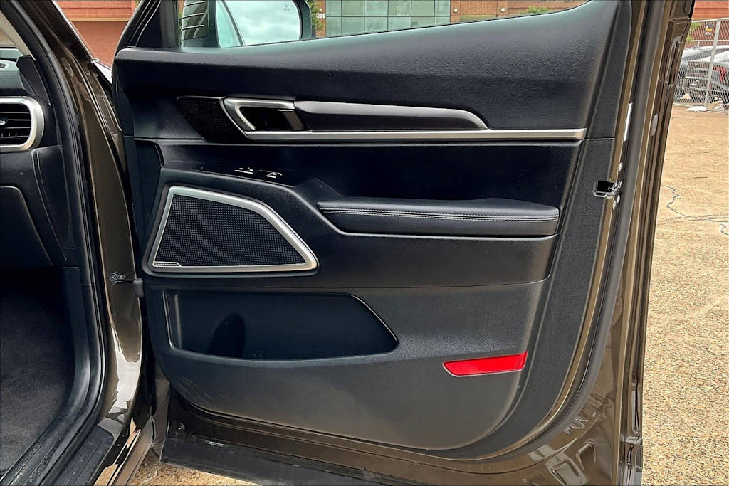 Thumbnail: 2023 Kia Telluride - 28