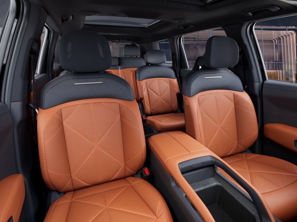 Thumbnail: 2027 Kia Telluride - 4