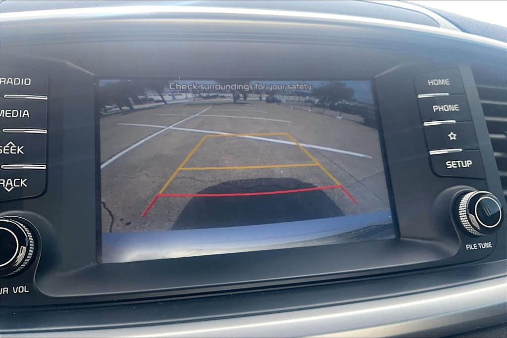 Thumbnail: 2020 Kia Sorento - 25