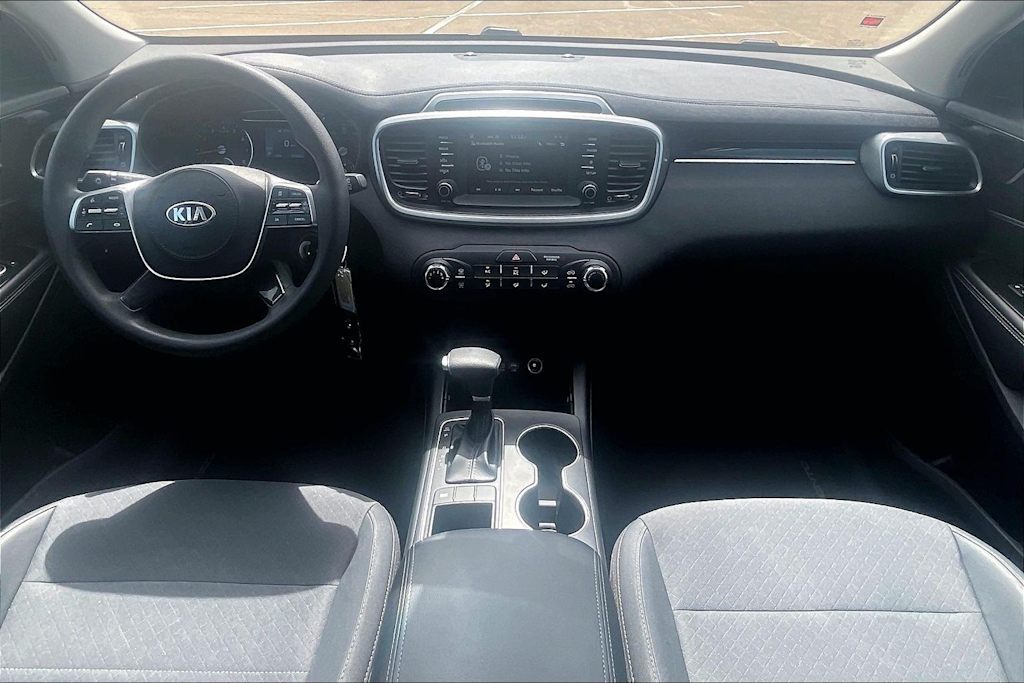 Thumbnail: 2020 Kia Sorento - 9