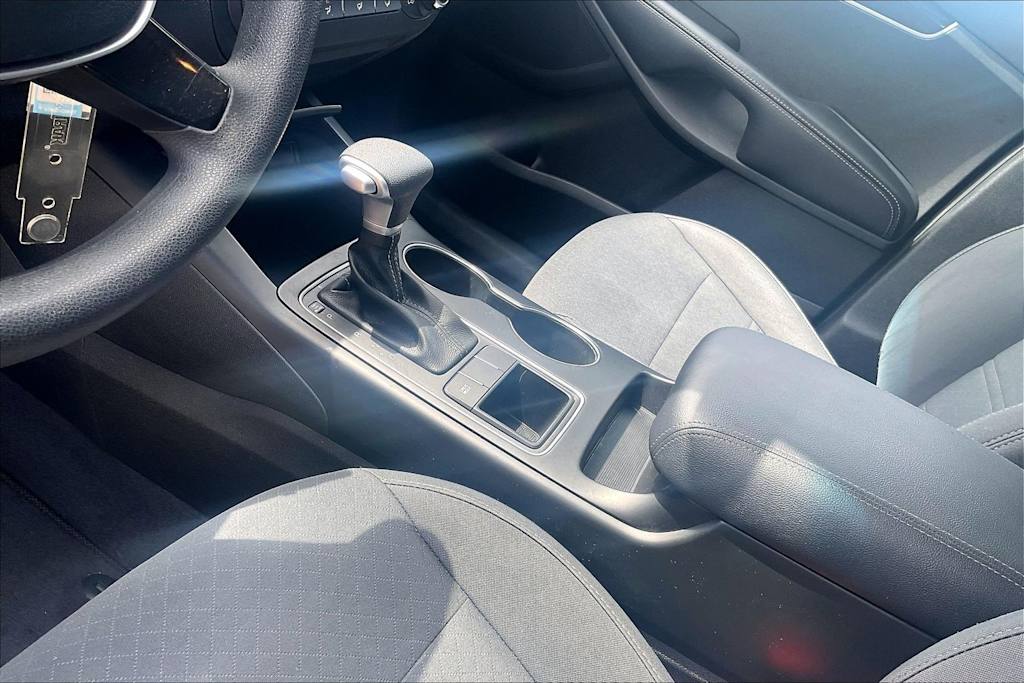 Thumbnail: 2020 Kia Sorento - 16