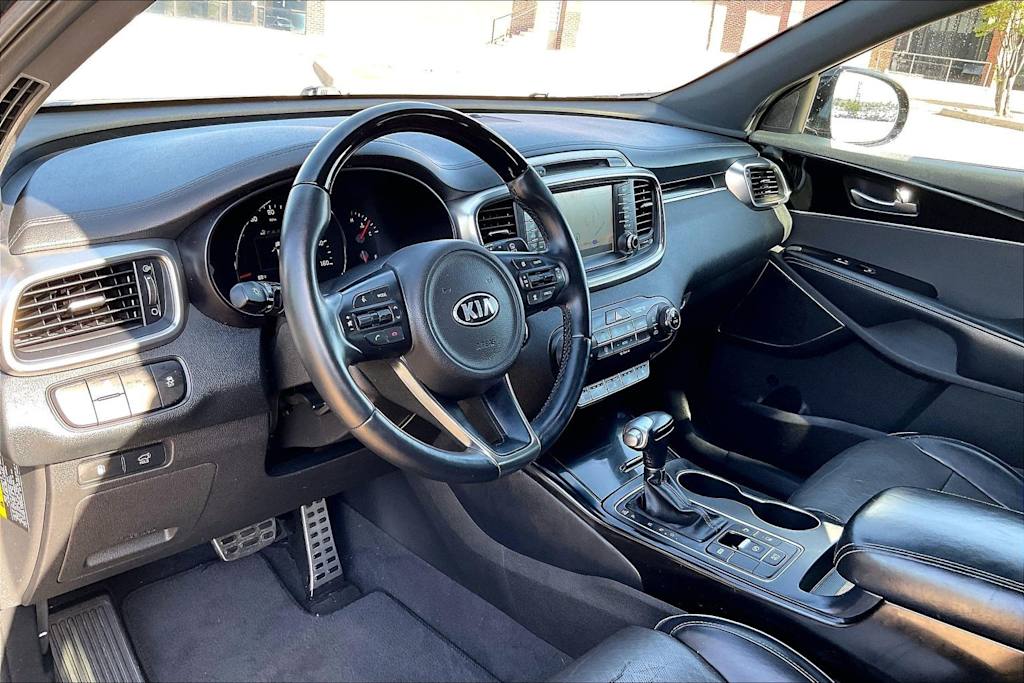 Thumbnail: 2018 Kia Sorento - 2