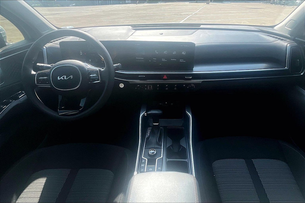 Thumbnail: 2025 Kia Sorento - 9
