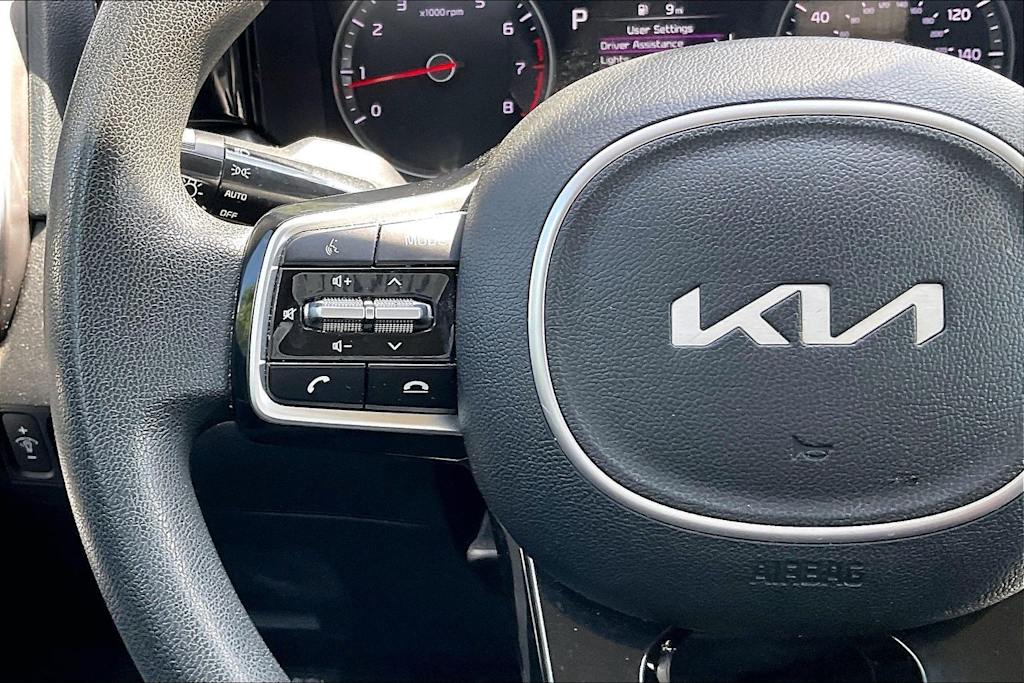 Thumbnail: 2022 Kia Sorento - 23