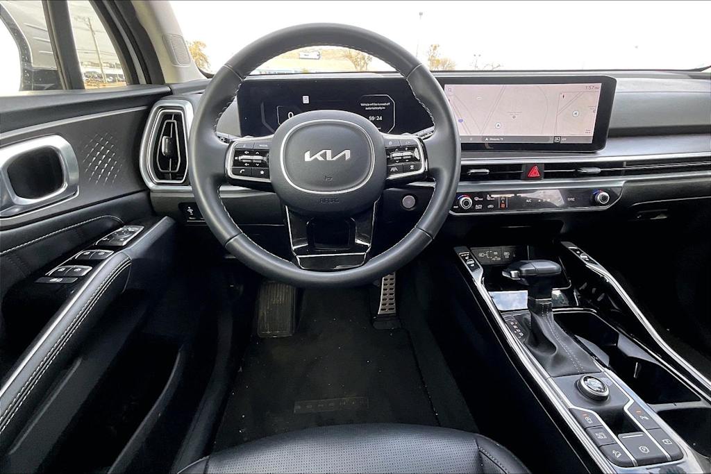 Thumbnail: 2024 Kia Sorento - 12