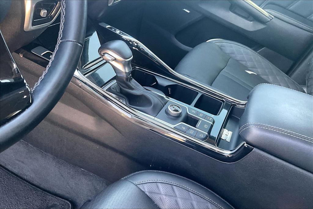 Thumbnail: 2021 Kia Sorento - 16