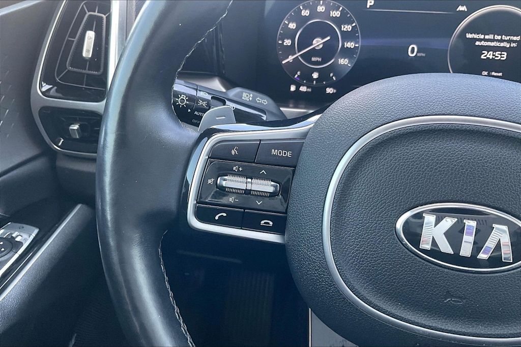 Thumbnail: 2021 Kia Sorento - 23