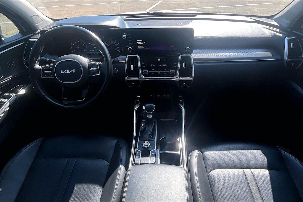 Thumbnail: 2022 Kia Sorento - 2