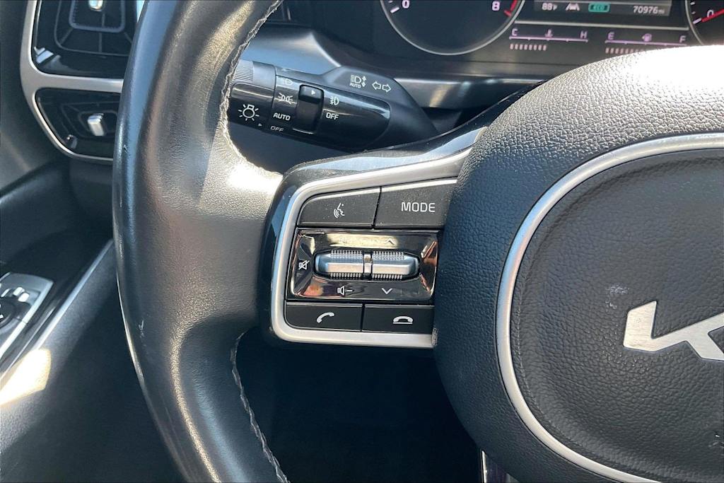 Thumbnail: 2022 Kia Sorento - 23